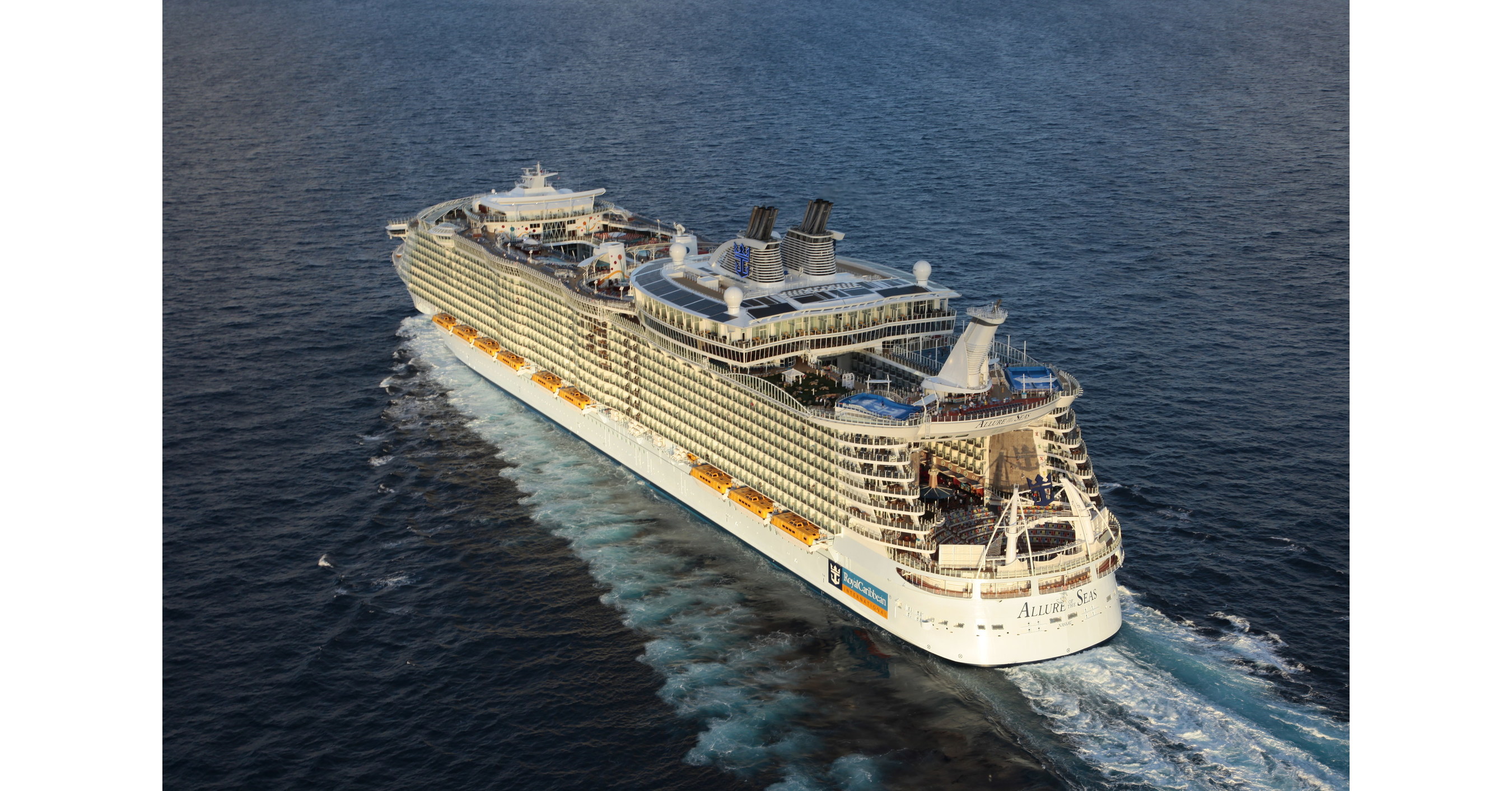 NEW ROYAL CARIBBEAN TERMINAL OPENS, WELCOMING LARGEST CRUISE SHIP