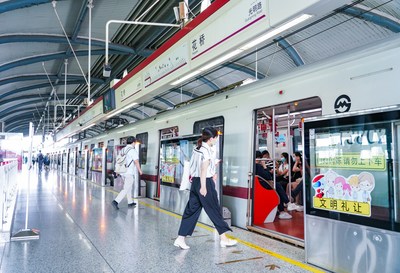 Photo shows Huaqiao Station of Shanghai Metro Line 11 in Kunshan Huaqiao economic development zone.