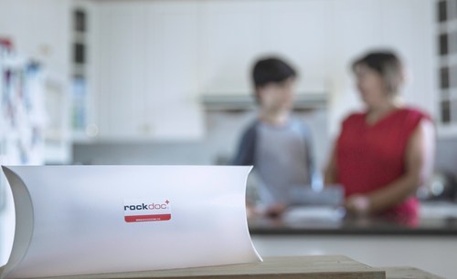 Rockdoc's Cold & Flu Rescue Kit is the first comprehensive at-home testing and care solution for Influenza, COVID-19, and Strep throat in Canada. (CNW Group/Rockdoc Consulting Inc.) Rockdoc's Cold & Flu Rescue Kit is the first comprehensive at-home testing and care solution for Influenza, COVID-19, and Strep throat in Canada. (CNW Group/Rockdoc Consulting Inc.)