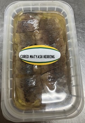 Cured matyash herring (Groupe CNW/Ministre de l'Agriculture, des Pcheries et de l'Alimentation)