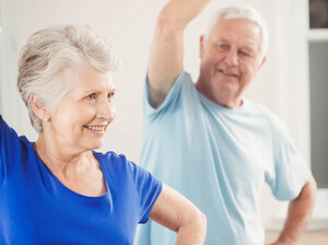 Novembre est le mois de la prévention des chutes - SAFE : un nouveau programme d'exercices conçus pour aider les aînés à vieillir en santé et à prévenir les chutes