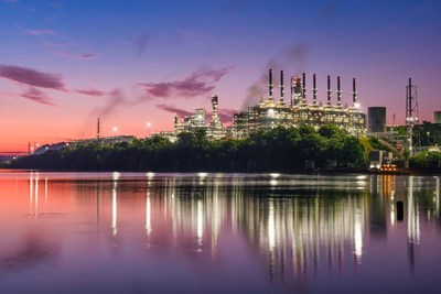 Strategically located within a 700-mile radius of 70 percent of the U.S. polyethylene market, SPM sits on 384 acres adjacent to the Ohio River in Beaver County, Pennsylvania Courtesy: Shell