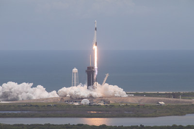 A SpaceX Falcon 9 rocket carrying a Dragon cargo capsule lifts off from Launch Complex 39A at NASA's Kennedy Space Center on the company's 22nd Commercial Resupply Services mission to the International Space Station. (Credit: NASA Kennedy)
