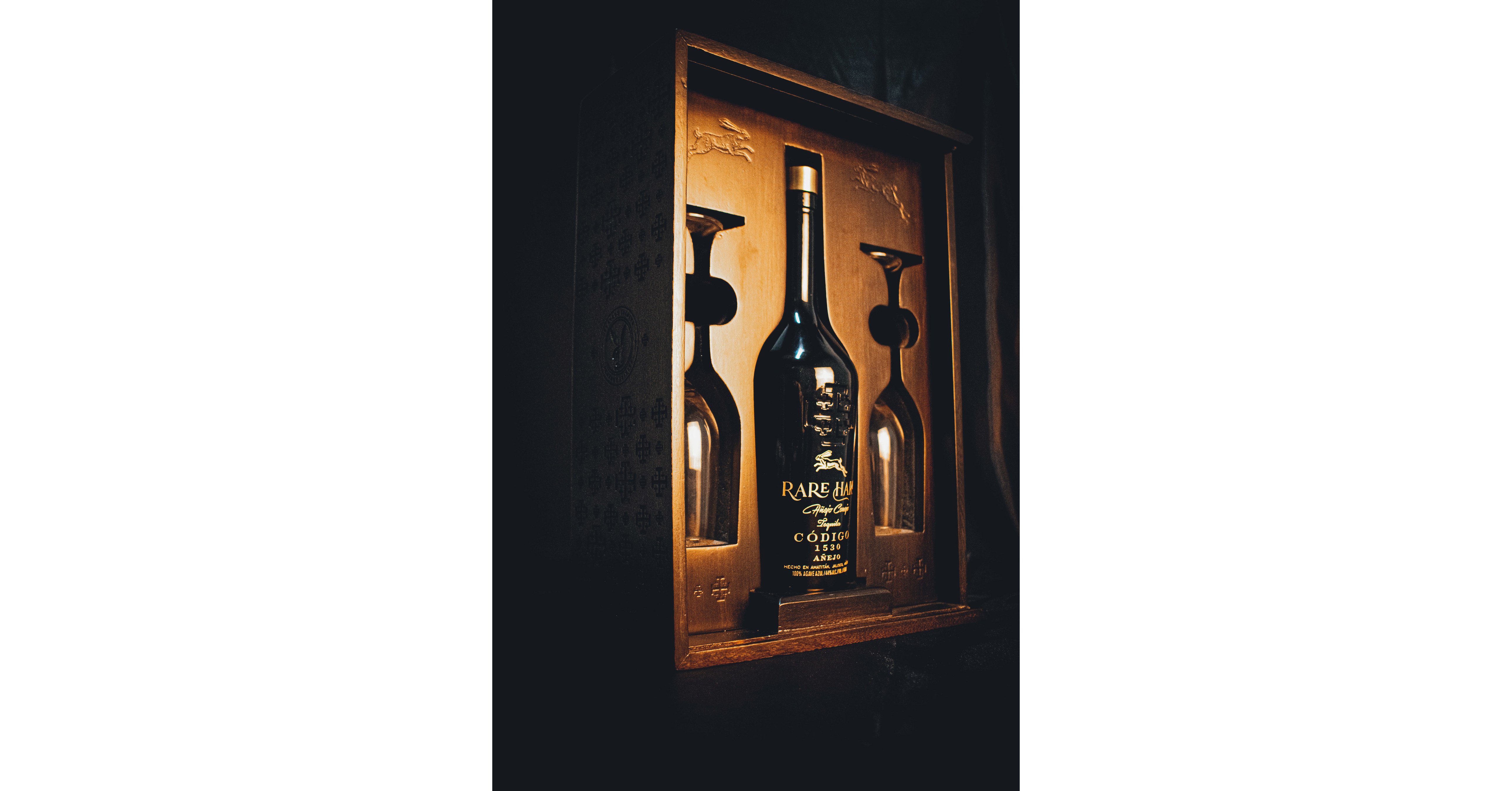 Playboy  Codigo 1530 'Rare Hare' Double Barrel Anejo Tequila - Classic  Liquor Shop