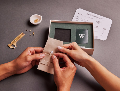 WOVE is the only online custom jewelry company that helps newly engaged couples build exact replicas before delivering high-end engagement rings.