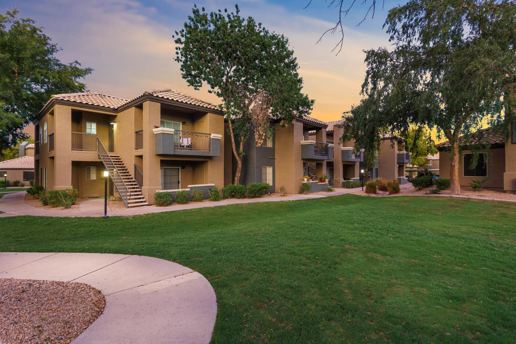 Mission Rock Residential Selected to Manage Phoenix Apartment Community - Vimarsana News