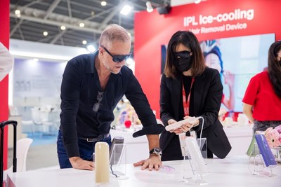 Ulike brings flagship products to the 2022 Asia-Pacific Beauty Show WeeklyReviewer