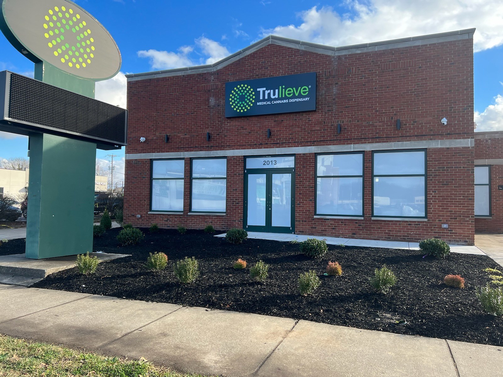 Trulieve Opens New Medical Cannabis Dispensary in Huntington, West