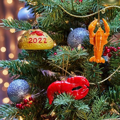 Red Lobster’s® new Holiday Collection includes stocking stuffers like the Red Lobster Ornament Trio, now available at RedLobsterShop.com.