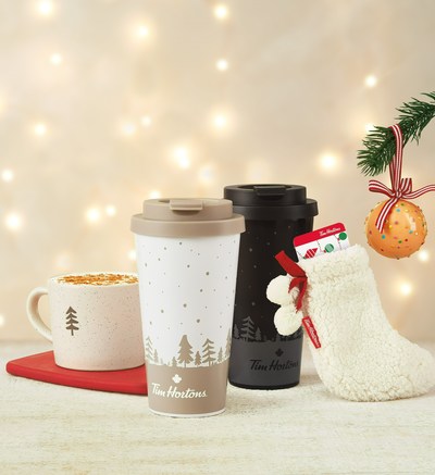 New Tim Hortons Sherpa blanket, stocking, snow globe and festive socks among the gift items in Tims' 2022 Holiday Merchandise Collection (CNW Group/Tim Hortons)
