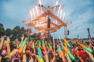 O Maior Festival Temático de Água a Cores do Mundo Chega no Brasil Nesse Verão