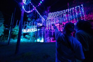 Huge Holiday Light Show Experience Opens November 25th 17 Days on 17 Acres