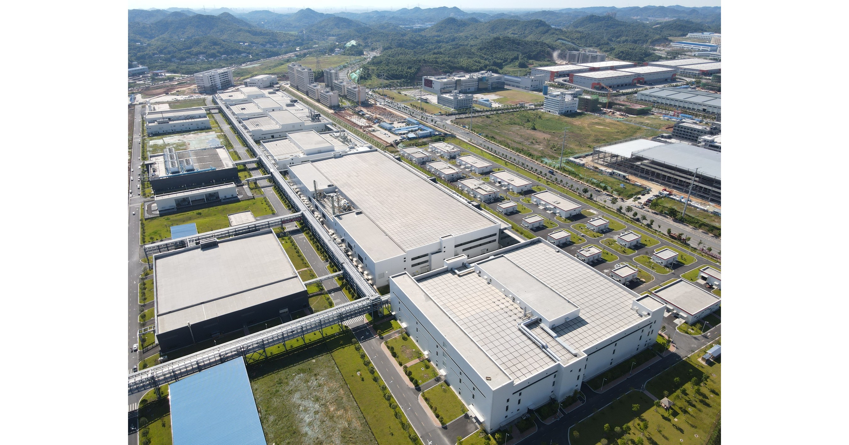 Hunan Sanan Secures Order for $524 Million from a Leading NEV Brand