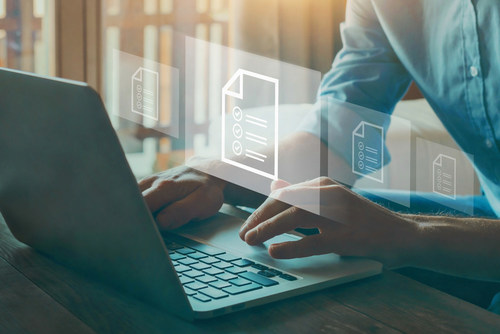 Clain is going to help Mercury screen potential customers, monitor their activity across blockchains, and investigate potential fraud and criminal activity as it expands its crypto-as-a-service platform. Clain is going to help Mercury screen potential customers, monitor their activity across blockchains, and investigate potential fraud and criminal activity as it expands its crypto-as-a-service platform.