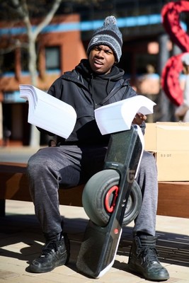 Onewheeler Javier Starks preparing to deliver 4,000 letters to the CPSC in support of Onewheel