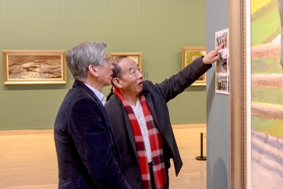 Fan Di'an Praises Han Yuchen's Oil Paintings