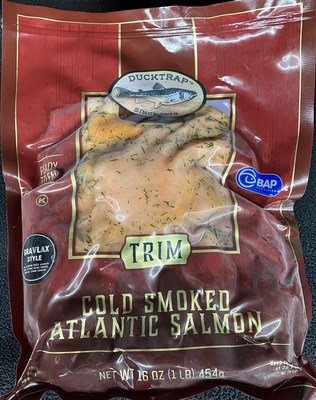 Trim cold smoked atlantic salmon (Groupe CNW/Ministre de l'Agriculture, des Pcheries et de l'Alimentation)