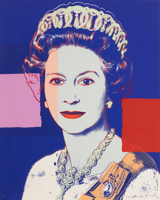 Le portrait de Queen Elizabeth II par Andy Warhol a battu le record mondial des enchres pour un tirage d'estampes de Warhol, et a t adjuge pour 1 141 250 $ lors de la vente aux enchres automnale de la Maison Heffel. (Groupe CNW/Maison de ventes aux enchres Heffel)