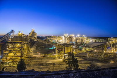 Plutonic Gold Mine Main Mill (CNW Group/Superior Gold)
