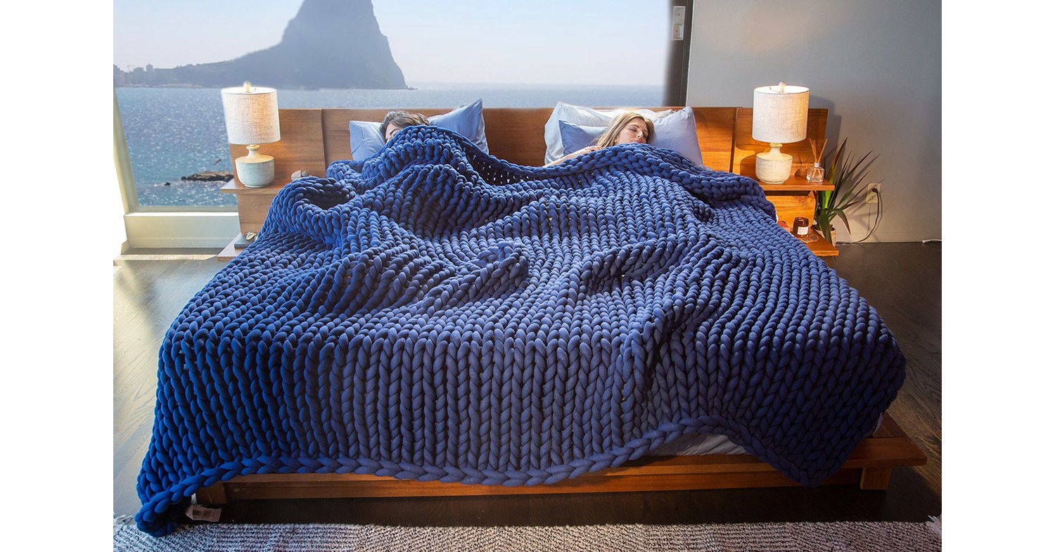 YNM Home Debuts Advanced Knitted Weighted Blankets