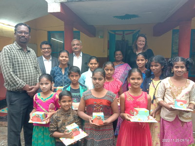 Unable to view the image, Please provide a valid URL.