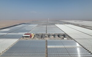 Le projet d'unité d'alimentation solaire thermique no 1 de Shanghai Electric à Dubaï se raccorde au réseau