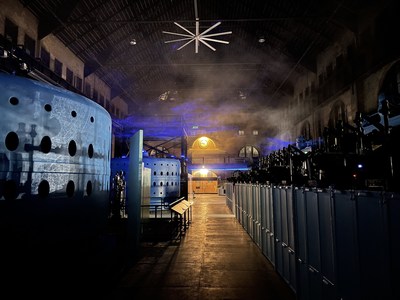 The Niagara Parks Power Station's interactive exhibits and one-of-a-kind Niagara Falls views offer an unparalleled pairing for January's Cool As Ice immersive Icewine and food experience. (CNW Group/Niagara Grape & Wine Festival)