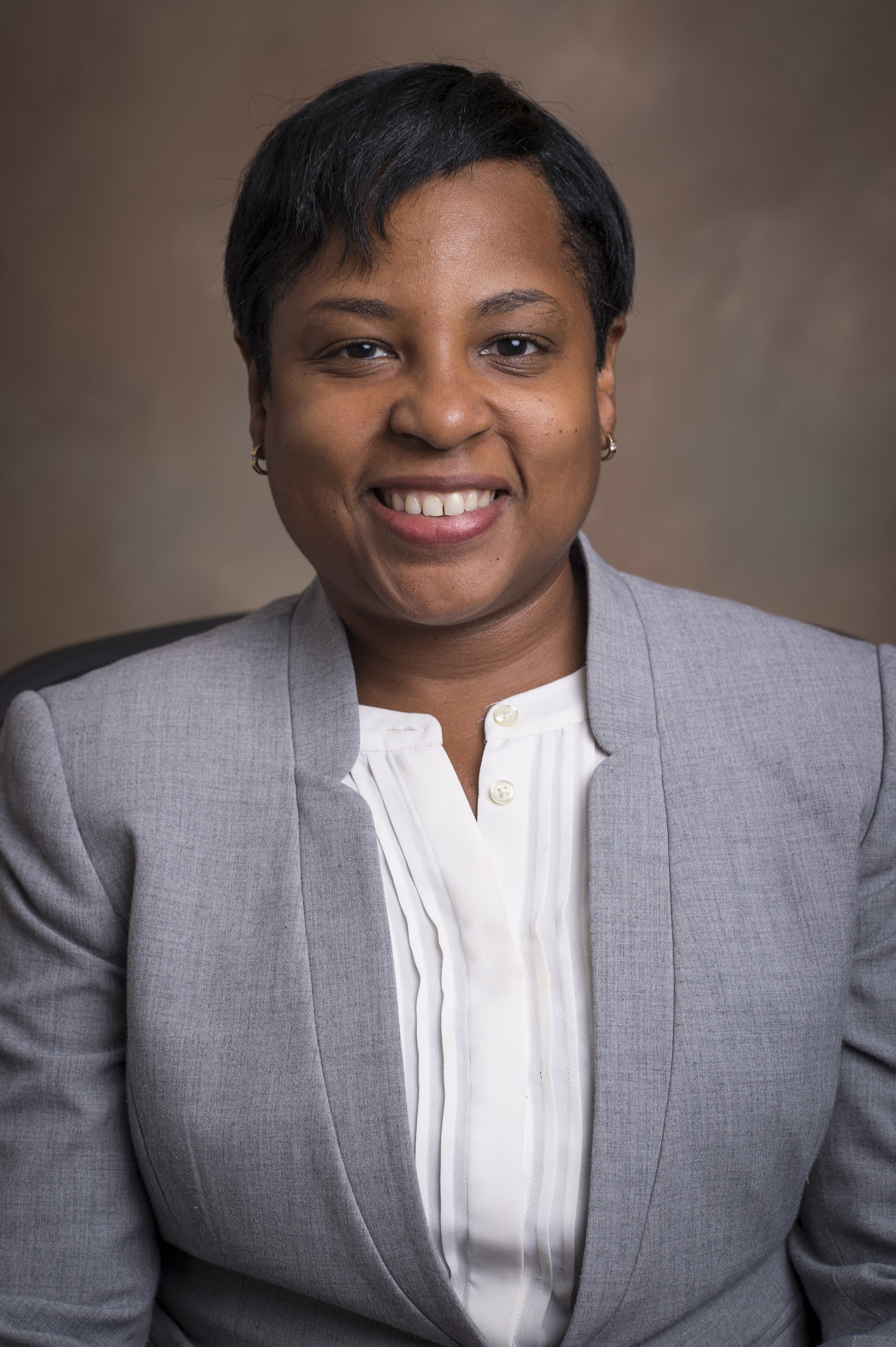 T. ROWE PRICE VICE PRESIDENT OF TRADING ANALYTICS TERESA WOODARD WINS WOMEN IN FINANCE AWARD