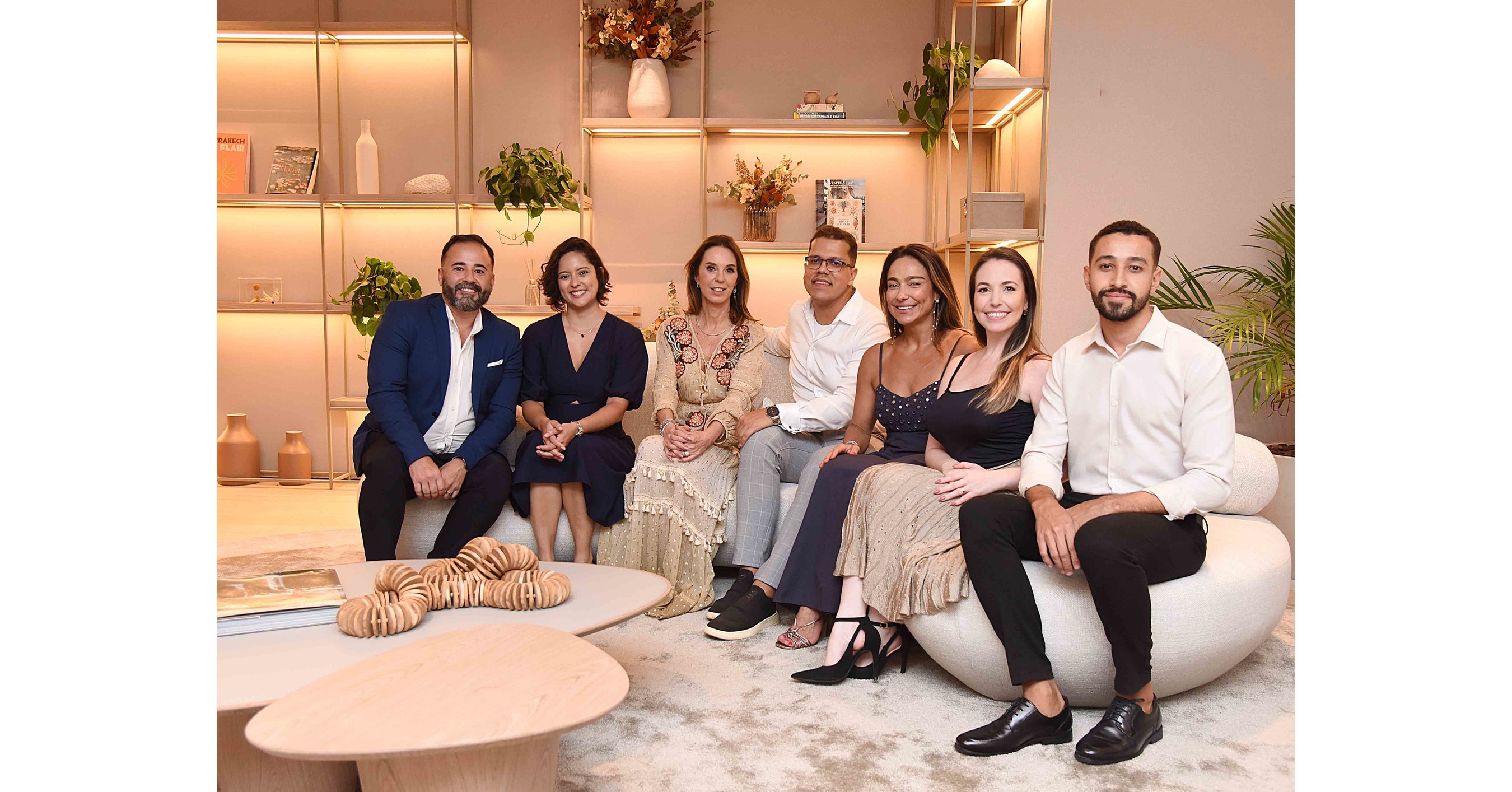 Apartamento decorado no icônico Hotel Glória conta com projeto de Patrícia Anastassiadis e móveis sob medida da Ornare Apartamento decorado no icônico Hotel Glória conta com projeto de Patrícia Anastassiadis e móveis sob medida da Ornare