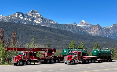 Fuelled Logistics, officially launched in 2022, has been instrumental in Fuelled’s goal of delivering the best possible customer experience. Pictured, Fuelled Logistics was engaged to move large tanks from Edmonton, Alberta to Jasper, Alberta. These tanks were initially owned by a large energy midstream company and were purchased on Fuelled.com to be used as holding tanks for a hotel. (CNW Group/Fuelled Family of Companies)