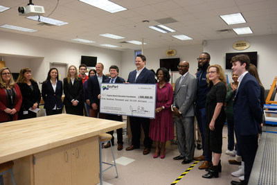 From left to right:

Kevin Hill, President of Virginia Beach Education Foundation; Jim Mears, President/CEO of BayPort Credit Union; Dr. Aaron Spence, Superintendent of VBCPS; Dr. Latitia McCane, Director of Education for The Apprentice School at Newport News Shipbuilding; Ray Bagley, Vice Chairman of BayPort Foundation; Gary Artybridge, Jr., Manager of Corporate Citizenship & Education Outreach, Newport News Shipbuilding; and Nancy Porter, Executive Director of BayPort Founda