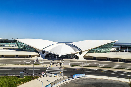 New double-daily Toronto and daily Montreal services to JFK begin in March, cements leadership serving all three New York airports. (CNW Group/Air Canada)