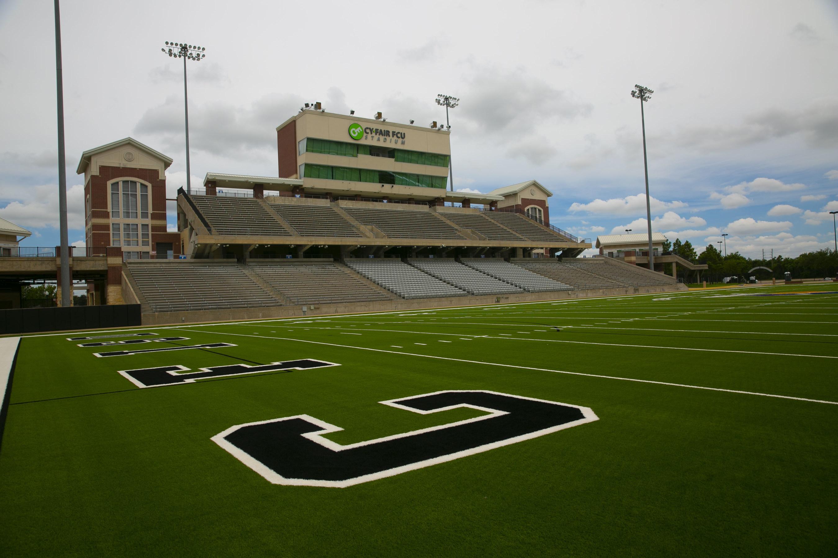 HELLAS CONSTRUCTION FIELD OF CHOICE FOR LARGE MAJORITY OF HIGH SCHOOL FOOTBALL PLAYOFF TEAMS IN TEXAS