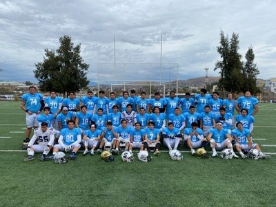 Young Mexican football team prior to traveling to Guadalajara.