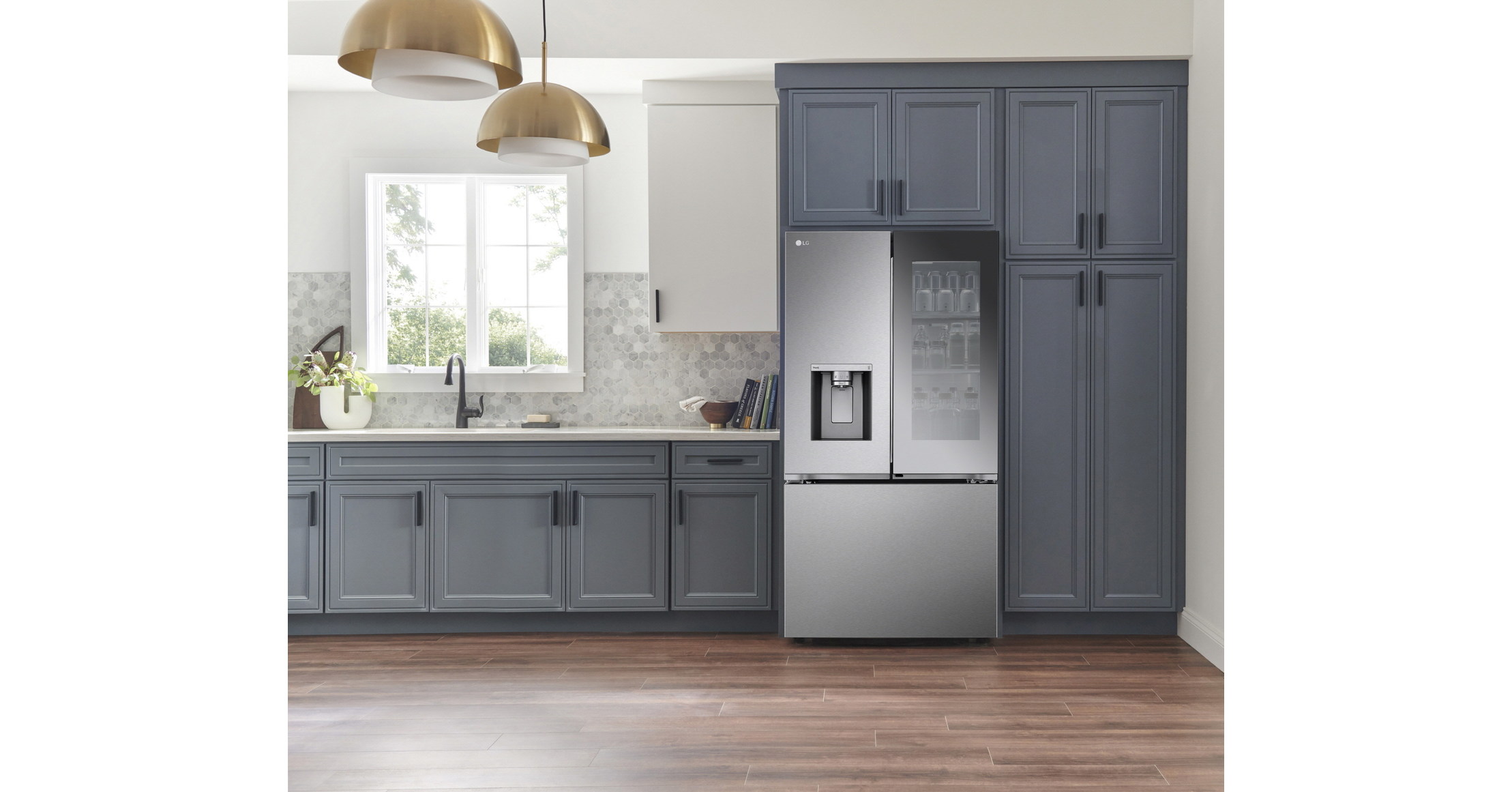 LG TO PRESENT SPACIOUS YET SLEEK INSTAVIEW REFRIGERATOR AT CES 2023