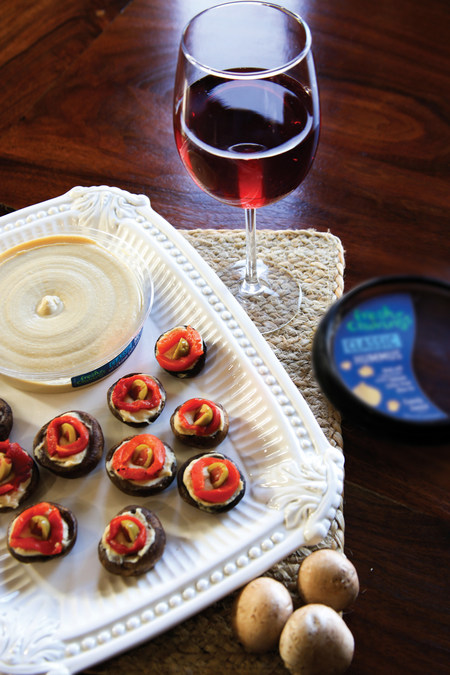 Party-Worthy Wine Pairings Perfect for Easy Entertaining - Vimarsana News