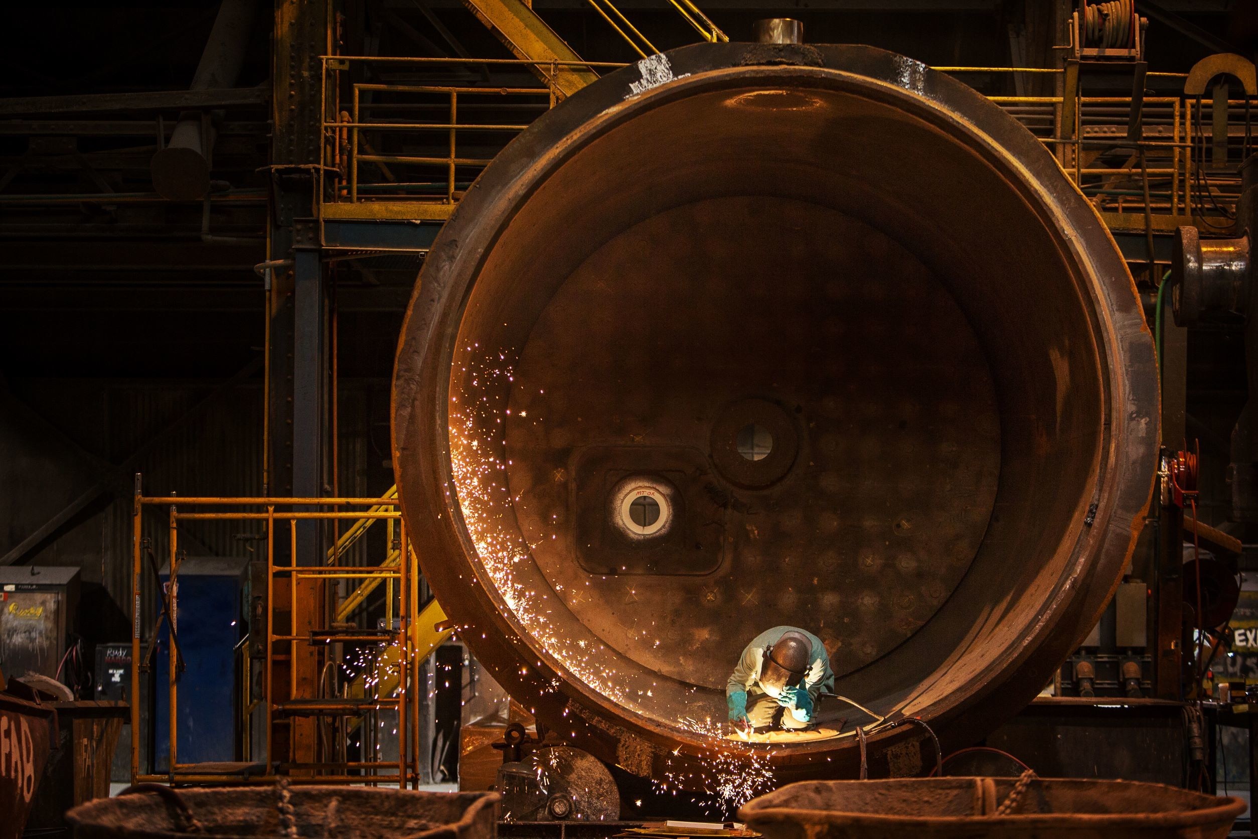 PLATINUM EQUITY TO ACQUIRE HARBISONWALKER INTERNATIONAL