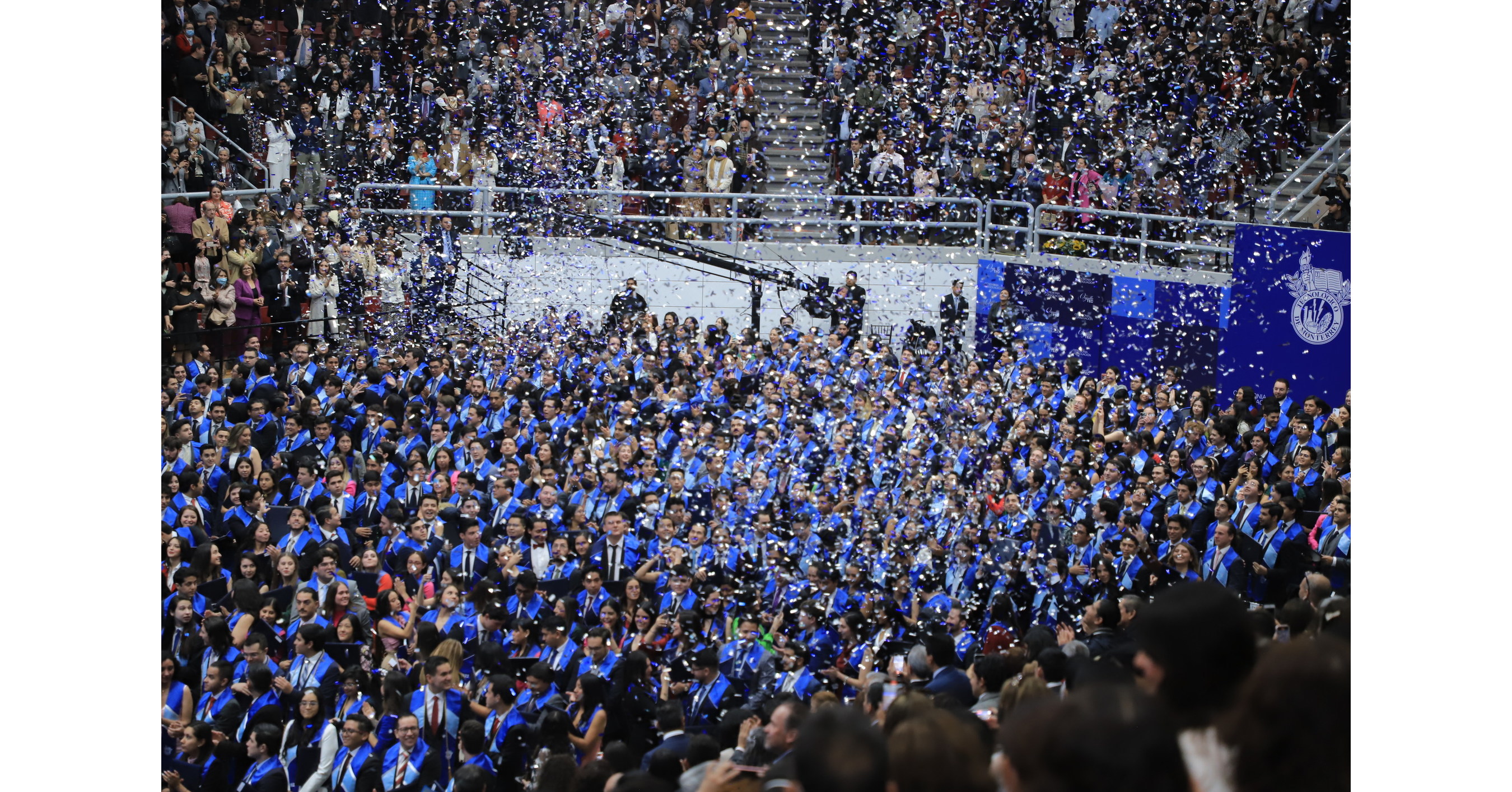 Tec de Monterrey celebra graduaciones para casi 7 mil egresados de la generaci&oacute;n diciembre 2022