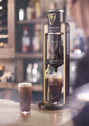 Get Into The Christmas Spirit with Johnnie Walker & Guinness (PRNewsfoto/Johnnie Walker)