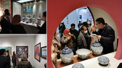 The 5th Arabic Arts Festival was held in Jingdezhen City, east China's Jiangxi Province. (PRNewsfoto/Culture and Tourist Department of Jiangxi Province)