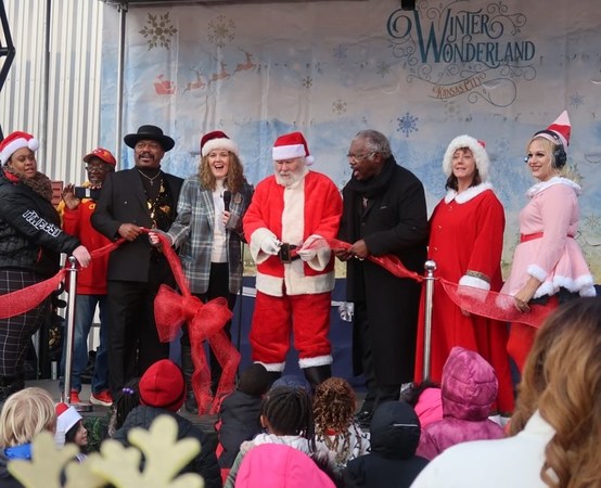 Winter Wonderland KC Brings Smiles to Children This Holiday Season - Vimarsana News