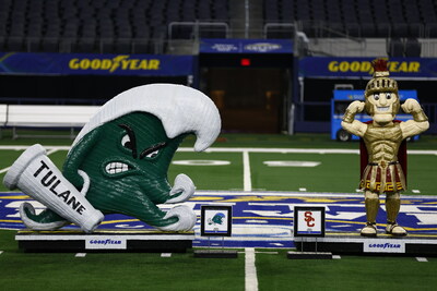 Ahead of the 87th Goodyear Cotton Bowl Classic, Goodyear continues its tradition of creating life-size tire sculptures of the participating teams’ mascots. Made from over 300 Goodyear tires collectively, this year’s tire sculptures feature University of Southern California’s Tommy the Trojan and Tulane University’s Green Wave. The sculptures celebrate the drive and outstanding performance of each team to get to the Goodyear Cotton Bowl Classic. (Brandon Wade/AP Images for Goodyear)
