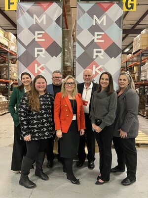 Yesterday, Jim Moore, Gretchen Littlefield and others from the Moore company joined Merkle RMG leadership to meet with employees at the Hagerstown, Maryland offices. (Pictured left to right: Emma Eisenman, Valerie Ringenary, Kent Grove, Gretchen Littlefield, Jim Moore, Lori Barone, and Christina Donelson)