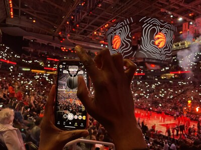 The Bell 5G Toronto Raptors Lens experience on Snapchat (CNW Group/Bell Canada)