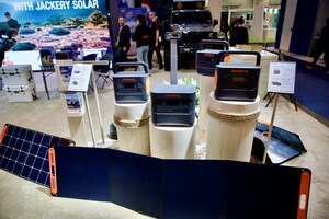 Jackery complète sa famille de générateurs solaires haut de gamme Pro avec le lancement du 3000 Pro et du 1500 Pro au CES 2023