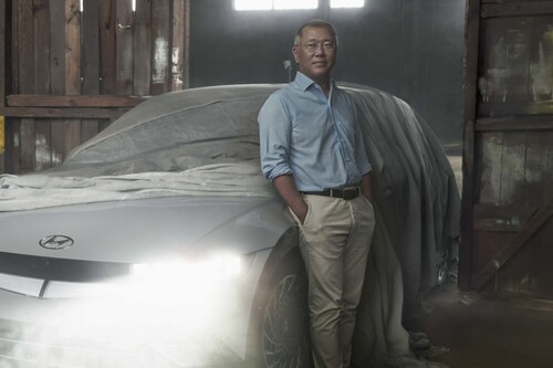 © Annie Leibovitz.  Hyundai Motor Group CEO Euisun Chung was recognized as MotorTrend's Person of the Year 2023.  at the top of the power list