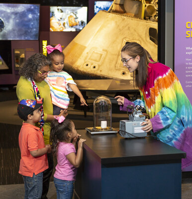 Family enjoys Great Lakes Science Center, home of the NASA Glenn Visitor Center. Credit: Great Lakes Science Center Family enjoys Great Lakes Science Center, home of the NASA Glenn Visitor Center. Credit: Great Lakes Science Center