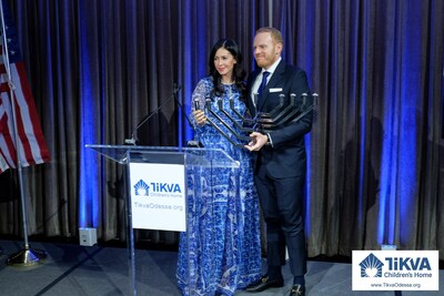 Russ Krivor, president and CEO of Sovereign Properties, and Yanna Begelman, Director of Development at Tikva Odessa, at the 2022 Journey of Hope Gala.