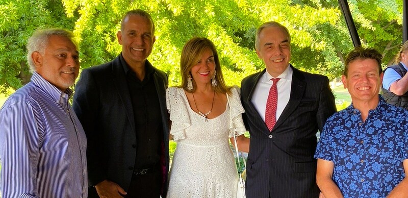 Unable to view the image, Please provide a valid URL.