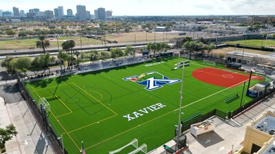 Xavier College Preparatory School recently renovated multi-use Petznick Field at their campus in Phoenix, AZ. Renovations included the installation of Matrix Helix® synthetic turf for their soccer, lacrosse and flag football teams as well as a new Major Play® Matrix Helix synthetic turf softball field. The turf is supported by 100% recyclable Ecotherm® infill that keeps temperatures 20°-30°F cooler than traditional SBR crumb rubber. Hellas installed a Cushdrain® below the surface for drainage.